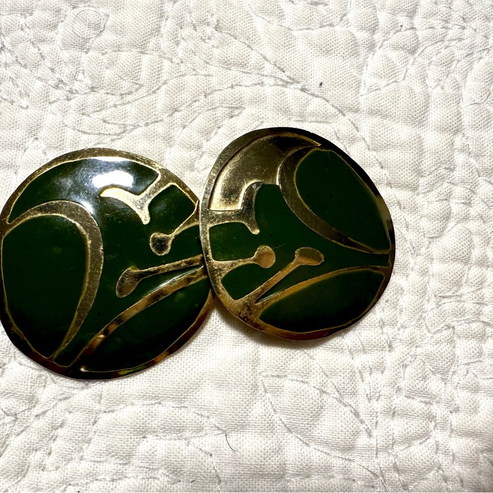 Vintage Green and Gold Clip-On Earrings